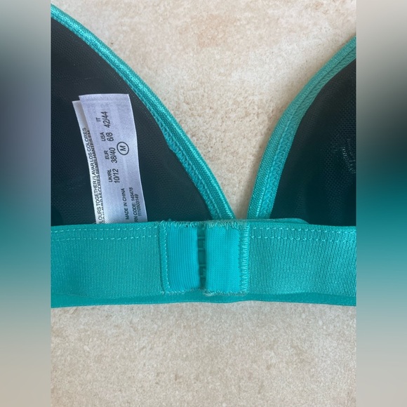 Watermelon sequined teal/red/black lightweight no underwire bra; size M - Picture 4 of 7
